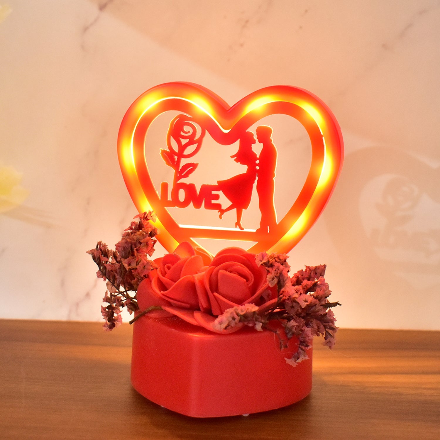 Romantic Heart - shaped Love Couple Decorative Showpiece With Rose Base (1 Pc) - click & collect